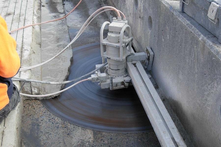 Online Concrete Cutting - Wall Sawing (1)
