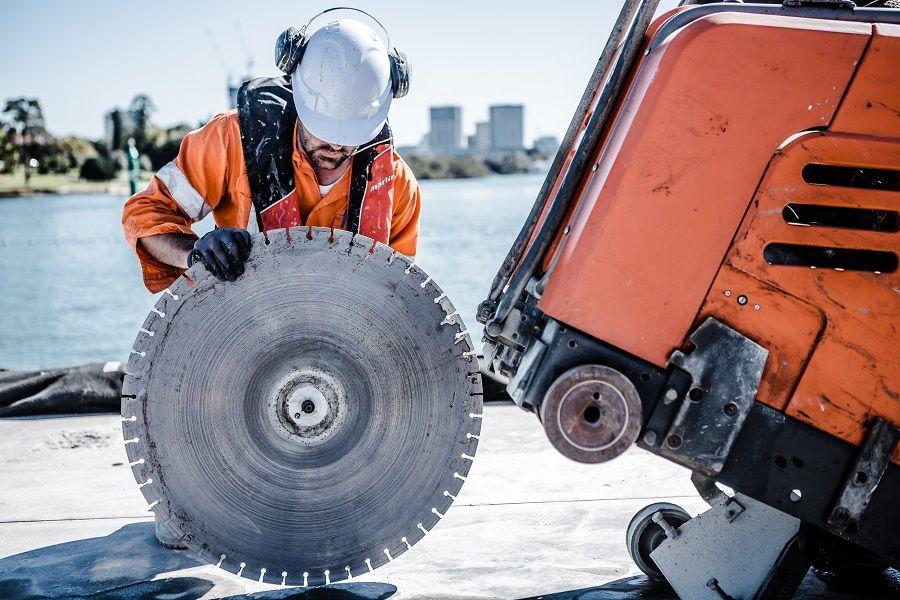 Online Concrete Cutting - Road Saw